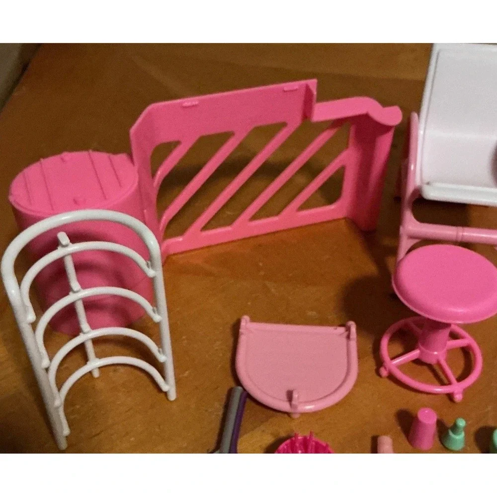Rainbow‎ Hair Barbie Salon Playset With Accessories